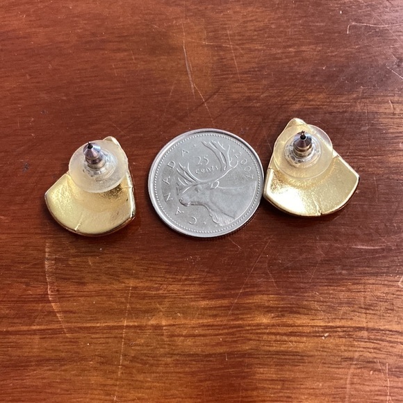 Vintage Enamel Earrings - Picture 3 of 3